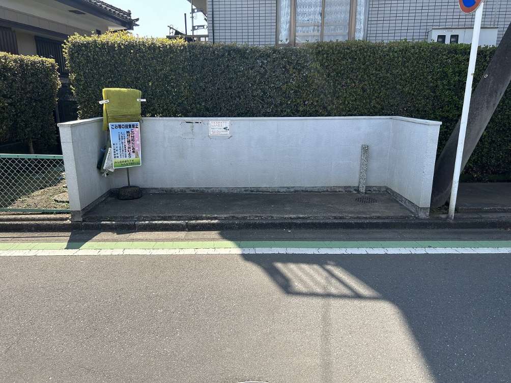 施工例　ゴミ置場　収集庫設置工事　着工前