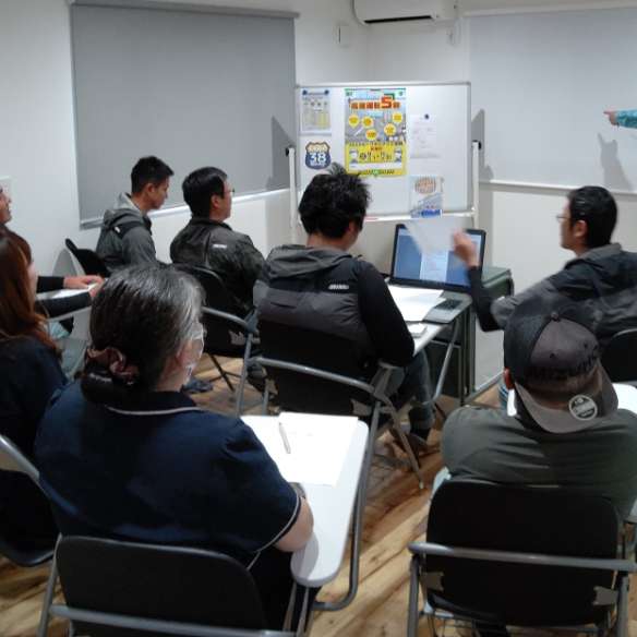 安全ミーティング